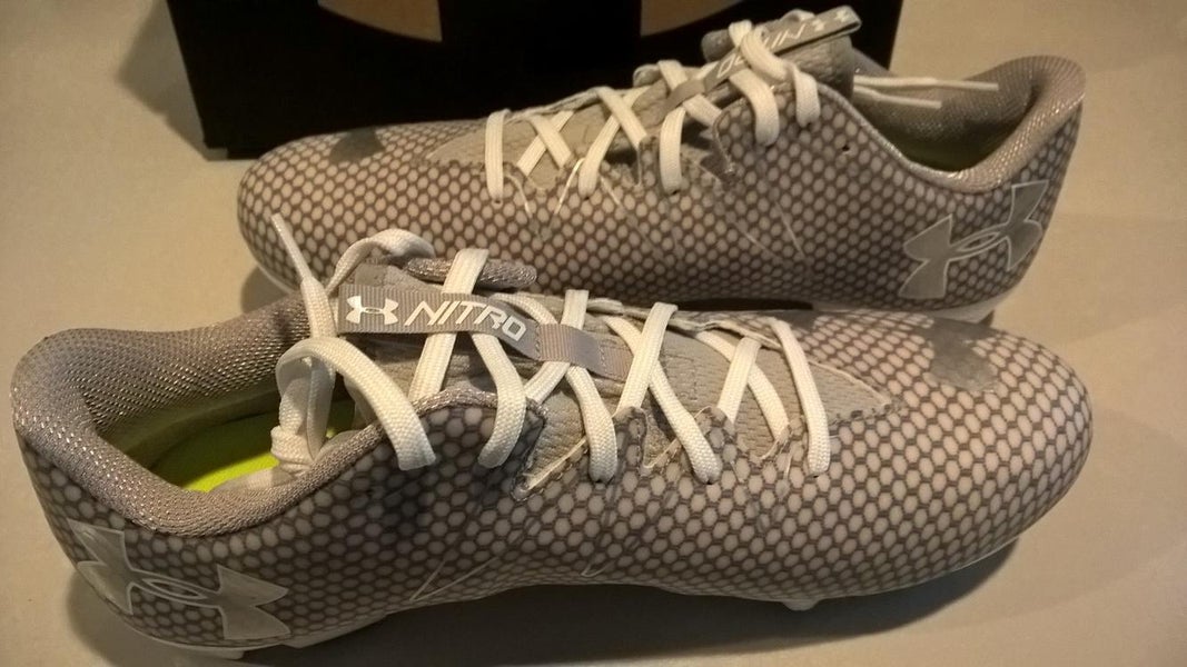 UA Mens Size 11.5 New Nitro Cleats
