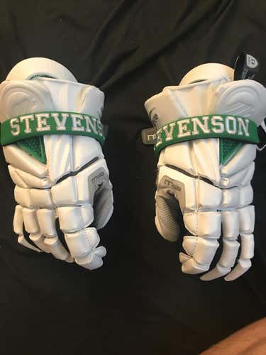 Brand New Stevenson Max Gloves
