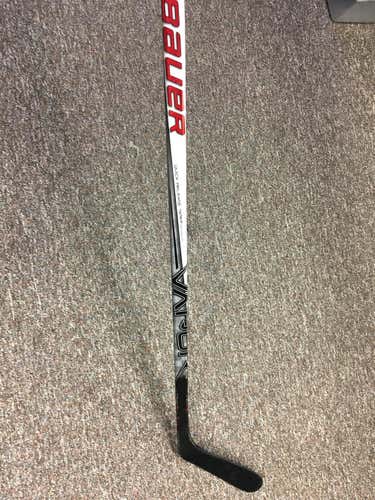 Used Pro Stock  Bauer Vapor 1X Grip Stick  82flex  left  handed l Crosby/Backstrom  57" length  6...