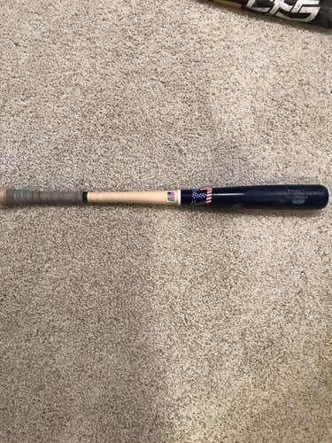 Swing Seven brand 32.5" wood bat