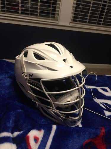 Cascade R All White with Pearl Mask (New)