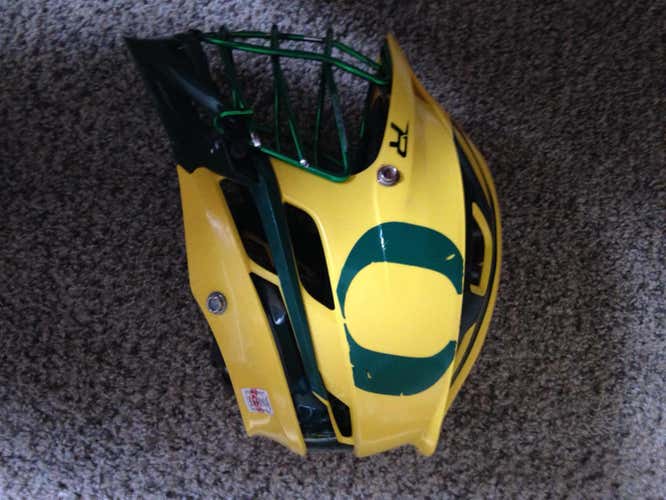Rare 2015-2016 Oregon Helmet