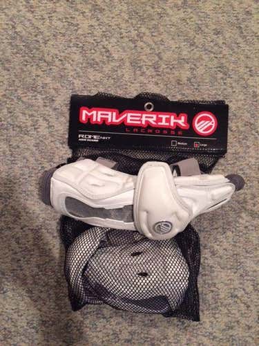 Stevenson University Issued Maverik Rome NXT Large Arm-Pads
