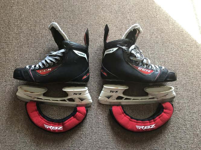 CCM RBZ 90 Size 10D Skates