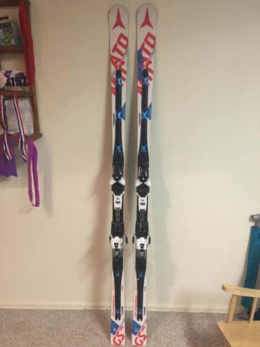Atomic Redster 186cm 26m GS 2016-2017