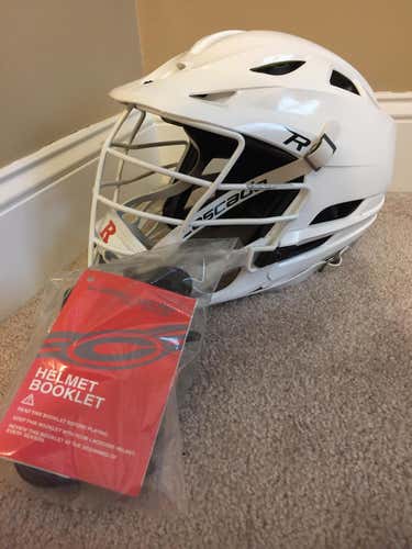 BNWT Cascade R White Lacrosse Helmet w/ White Pearl Mask
