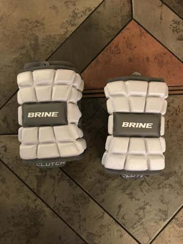 Brine Clutch Elbow pads