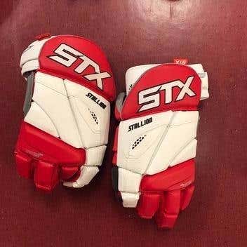 Red/White 2017 Cornell Stallion Gloves