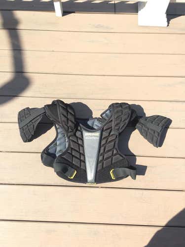Brine Clutch Lacrosse Shoulder Pads Large Black