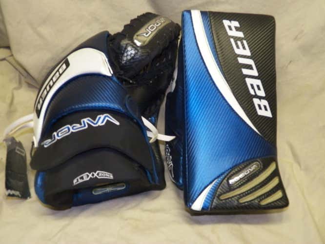 New Bauer Vapor 2 Pro Intermediate goalie catch glove and blocker