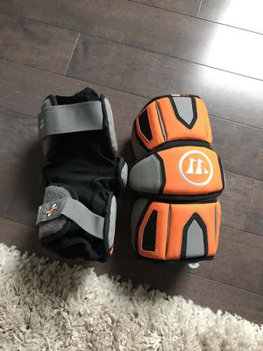 Custom Denver outlaws arm pads (short)