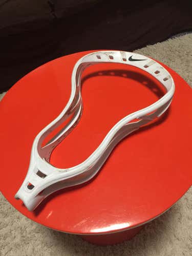 Nike Lakota U Lacrosse Head