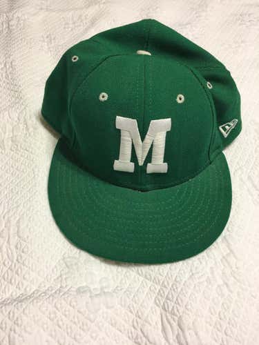 Manhattan College Fitted Hat (7 5/8)