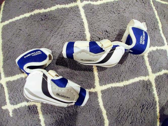 Bauer Nexus 4000 Elbow Pads - Senior - Medium - Pro stock