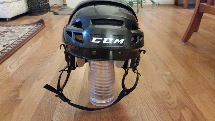 CCM v08 helmet large black