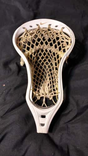 Nike Elite 10 Strung