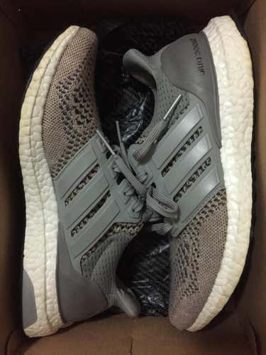 Adidas Ultra Boost Wool Grey size 7