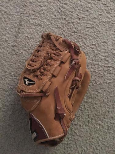 Mizuno Global Elite GGE51