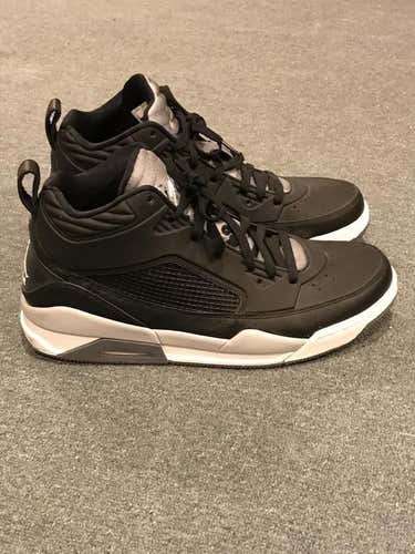 looking to trade*******Jordan Flight shoes size 12