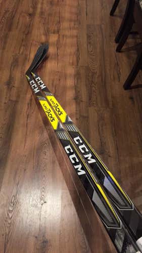 2 pack - CCM Supertack RH 85 flex P90