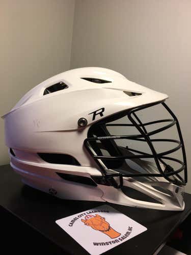 White Cascade R with black face mask