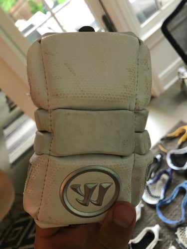 Warrior evo elbow pads