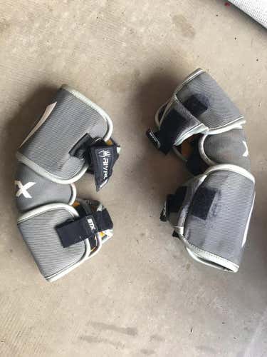 Lacrosse elbow pads