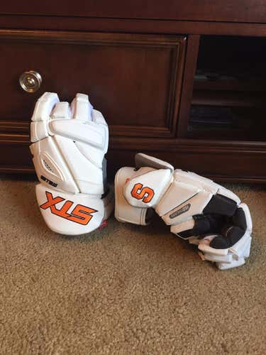 Syracuse Stallion 500 Gloves