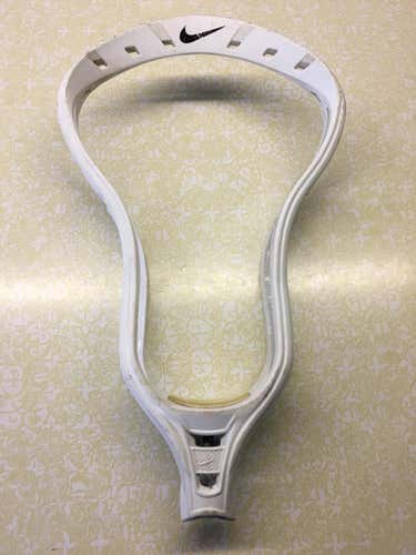 Nike Lakota U