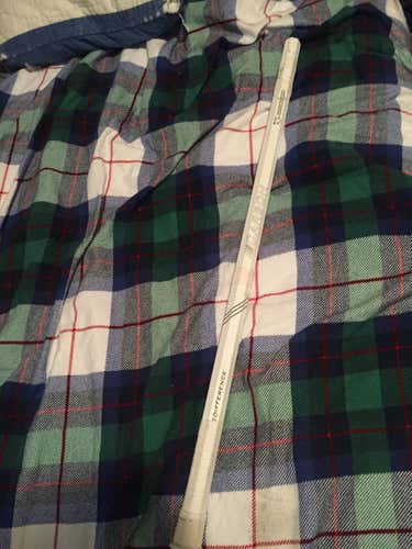 Like new Ecd carbon with new string king tape