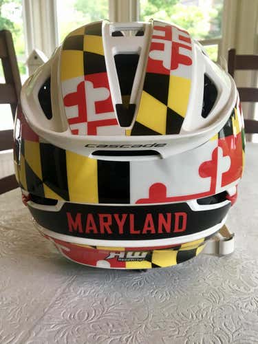 NEW Cascade R with Maryland wrap