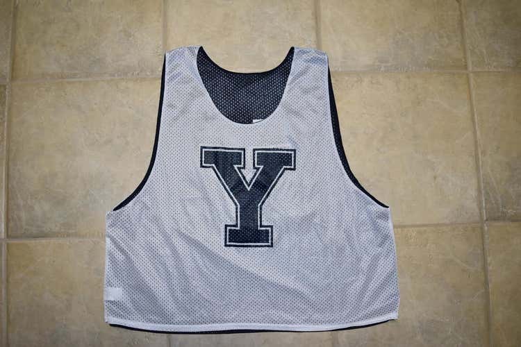 Yale Lacrosse Pinnie