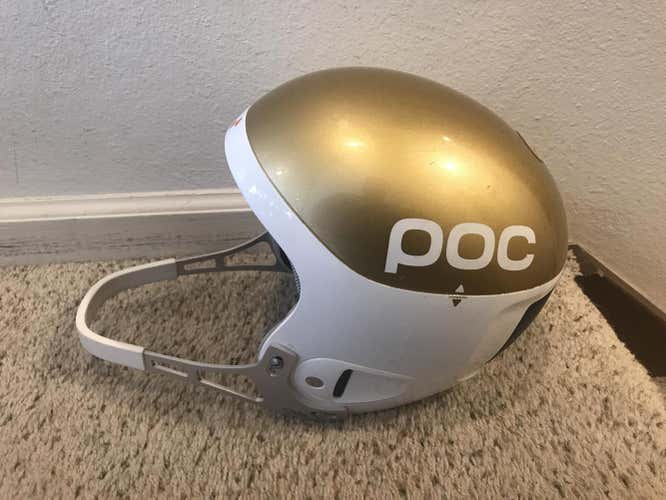 Girls Slalom helmet w chin guard
