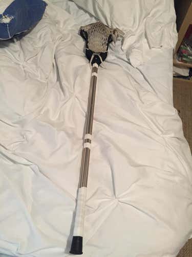Like new Complete string king stick with new sk grip tape