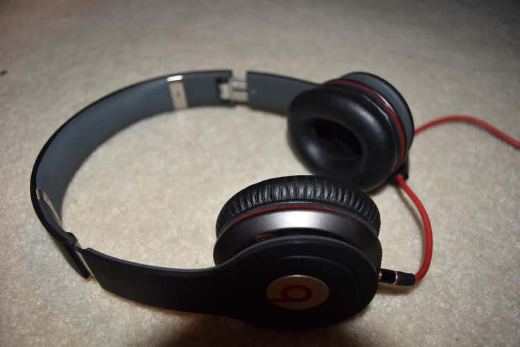 Beats by Dre Solo Headphones