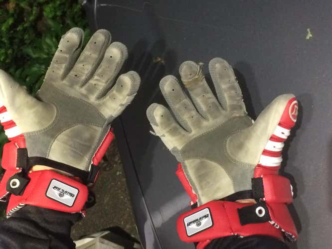 Red Warrior regulator 2 gloves