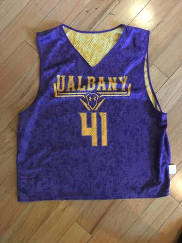 Albany Team Issued Pinnie