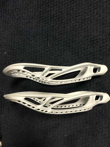 Like New Nike Lakota U Unstrung