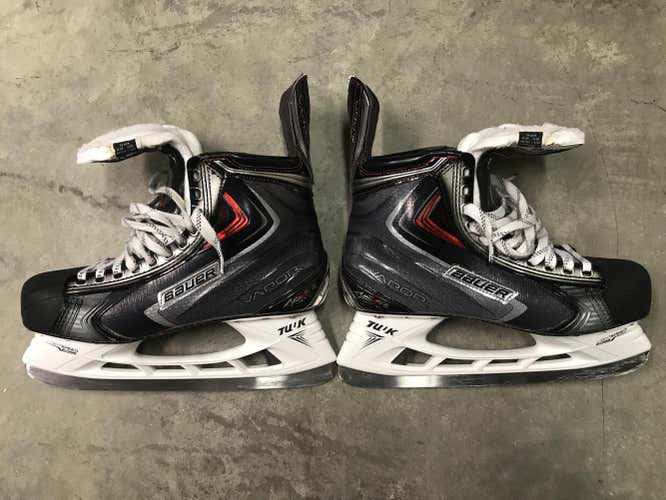 Bauer APX2 10.5EE in GREAT Condition