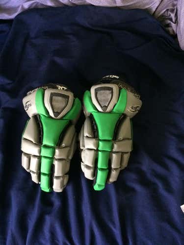 Stevenson University RX3 gloves