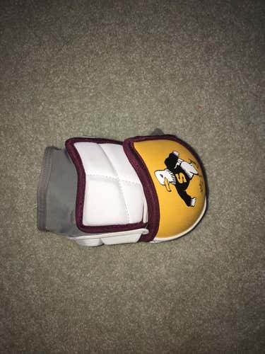 Salisbury Championship Worn (2017) Elbow pad