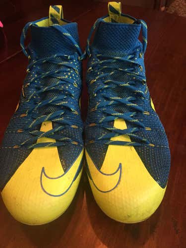 Nike Untouchable 2 fly wire cleats. Size 11.5