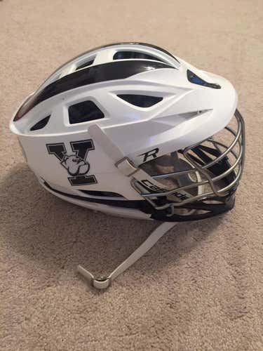 Yale White Cascade R