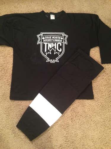 SET:  ATHLETIC KNIT (AK) ‘True North Hockey Canada’ Logo Ice Hockey Jersey, Adult Size XL and mat...
