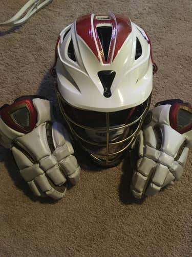 Maverik Showtime 2016 helmet and gloves