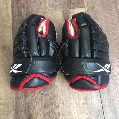 Prostock Reebok 4-roll Gloves - 13 inch - Chicago Blackhawks organization