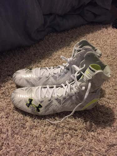 Brand new Under Armour Highlights size 11