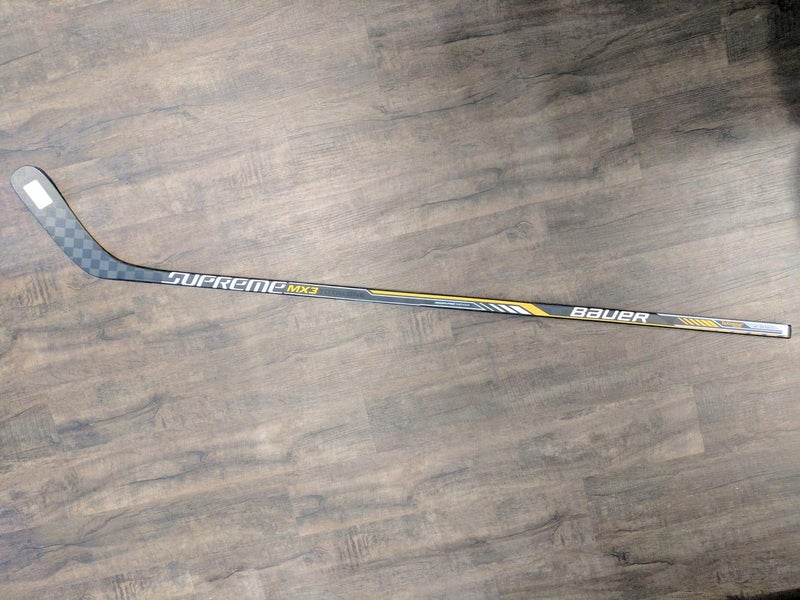New, Uncut Senior Bauer Supreme TotalOne MX3 Hockey Stick (P88, RH, 77 Flex)