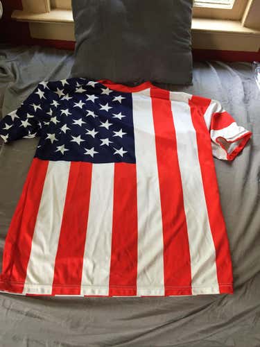 SHOOTING SHIRT AMERICAN FLAG - LARGE - LIKE NEW