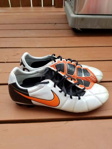 Nike Total90 Laser III ELITE - Size 9